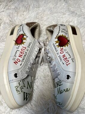 EFEF White Graphic Platform Sneakers